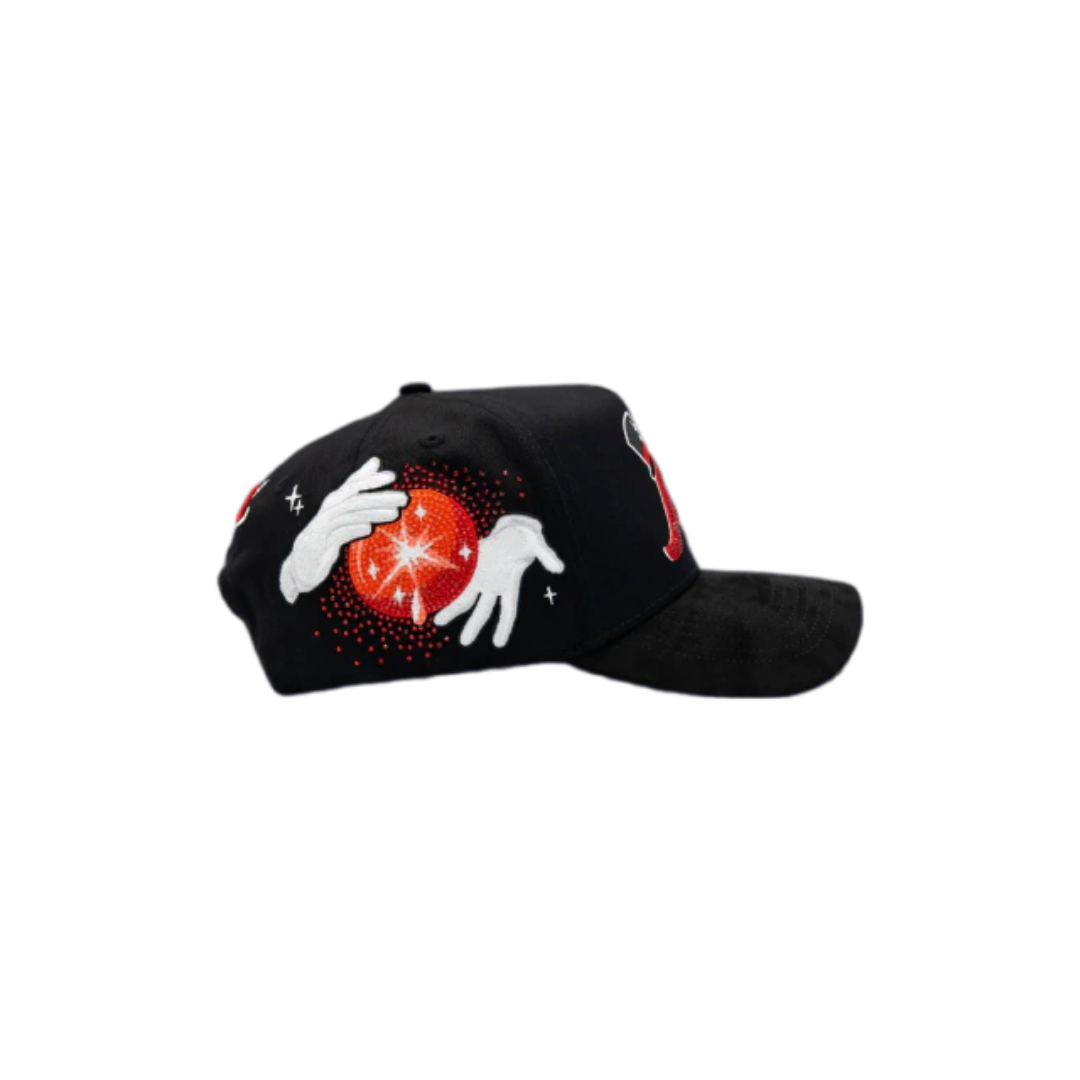 31 Hats - El Mago rojo